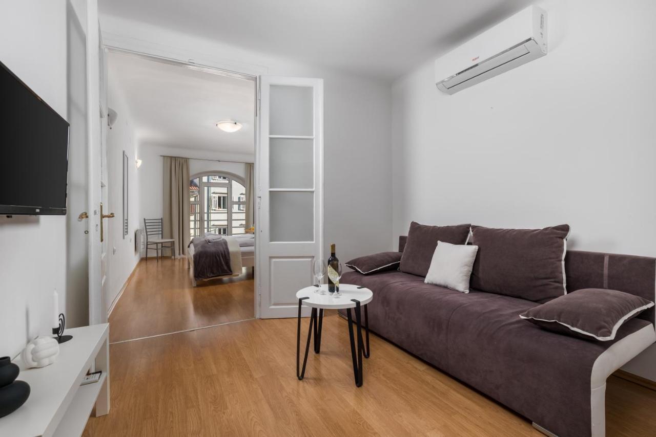 Main View Apartment Rijeka Eksteriør bilde